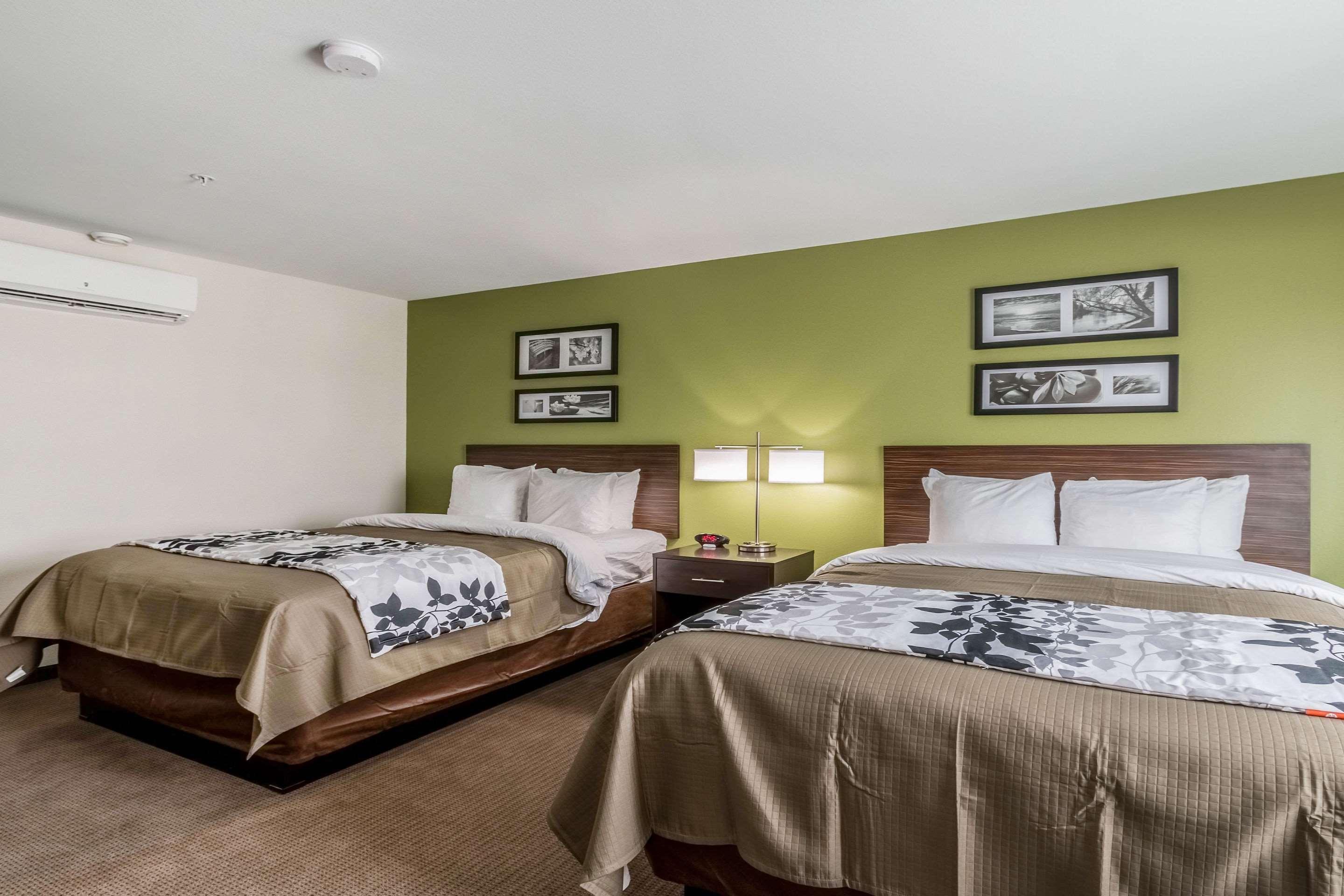 Sleep Inn & Suites Колидж Стейшън Екстериор снимка